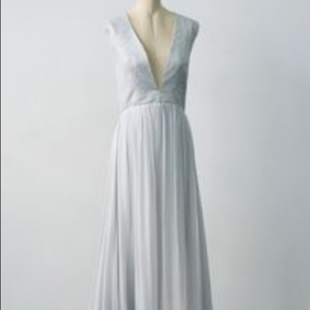 Leanne Marshall Wedding Dress (light blue/white) - Picture 8 of 8